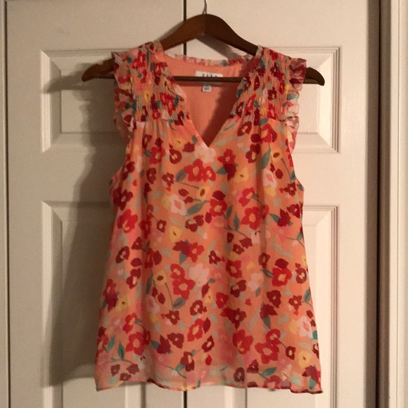 Cute and comfy layered top - Picture 3 of 7